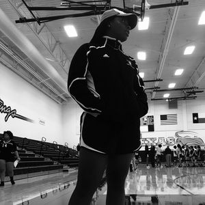 Meet your Posher, Janasia